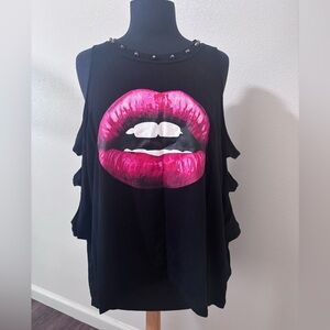Forever 21 Black Cold-Shoulder Tank with Hot Pink Lip Print